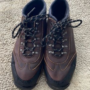 Timberland Hiking Boots Boys size 6